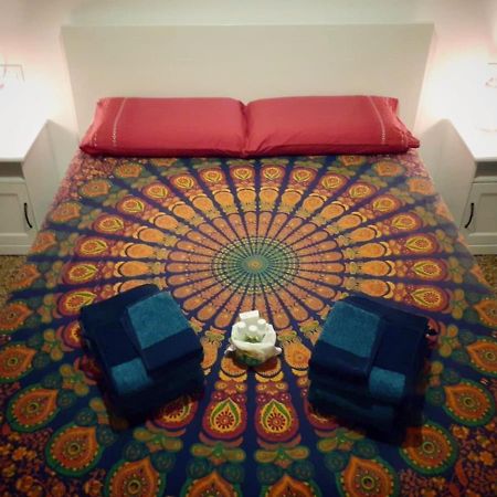 La Tana Tra I Tetti Bed & Breakfast Genoa Luaran gambar